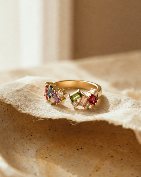 Anillo ajustable de plata de ley y baño de oro de 18kt con inscripción "Compañero del alma, compañero" de LAURISSI Jewelry.